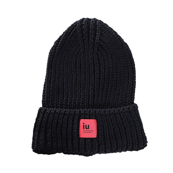 Black unisex knitted beanie hat | buy it from the IU online shop
