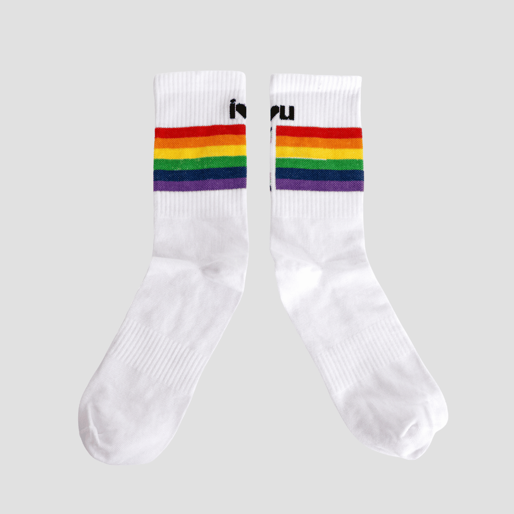 IU Socken, weiß, Regenbogen